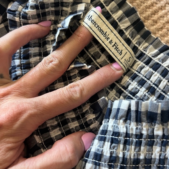 Abercrombie Gingham Off-Shoulder Dress – Navy + White Check Cottagecore Vibe! - Picture 1 of 4